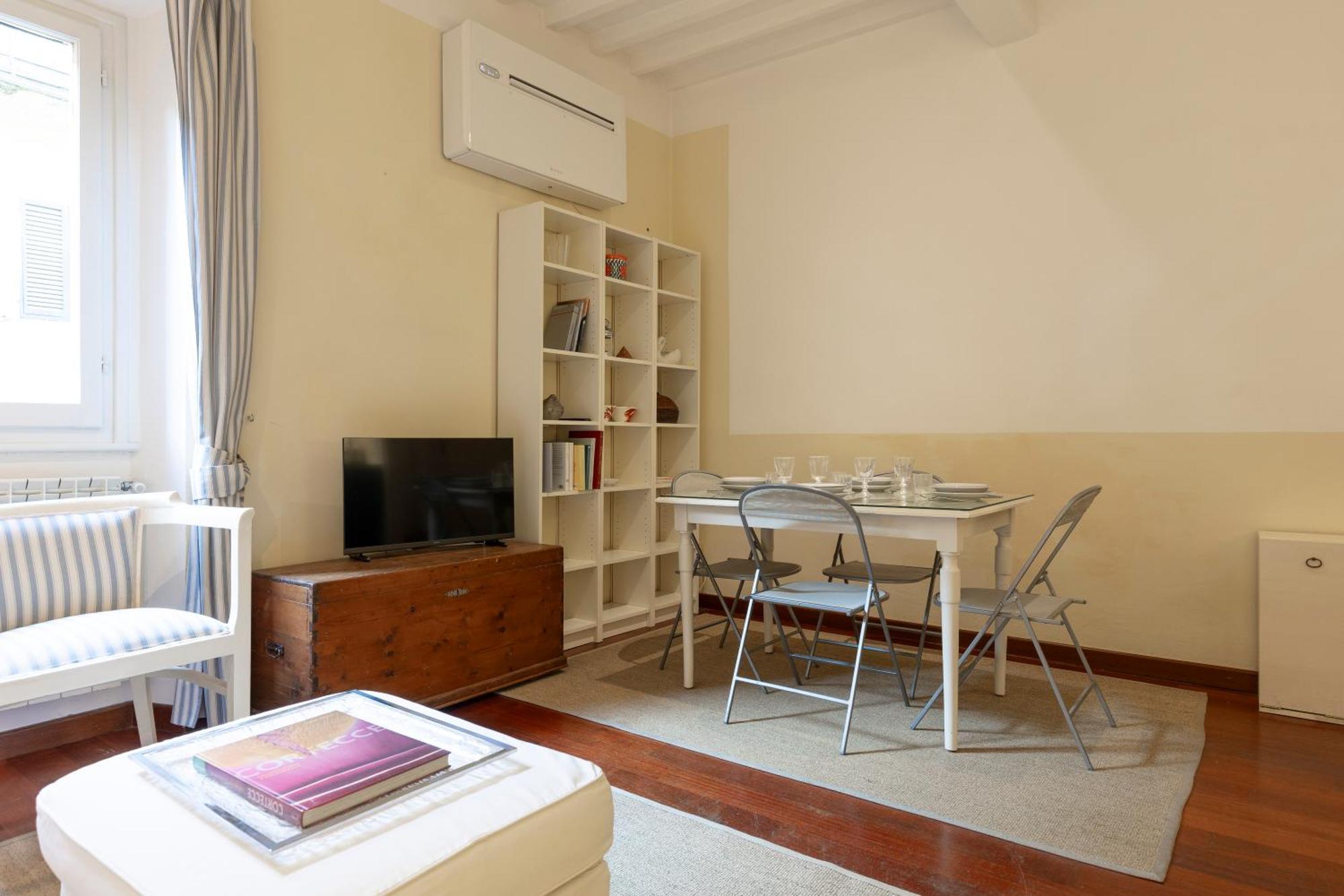 Sweet San Frediano Apartment Firenze Eksteriør bilde